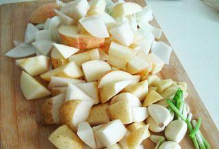  好吃|美味咸菜推荐，辣白菜的做法简单又好吃，快来学习一下吧