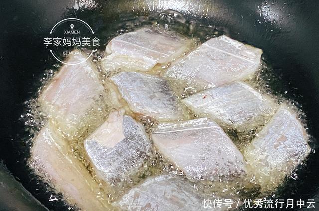 好吃|饭店炸的带鱼为啥好吃记住3个小窍门，带鱼黄金酥脆，没腥味