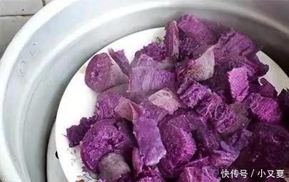 看起来|她48岁看起来却像28岁,原来这样吃瘦了10斤,我默默收藏了