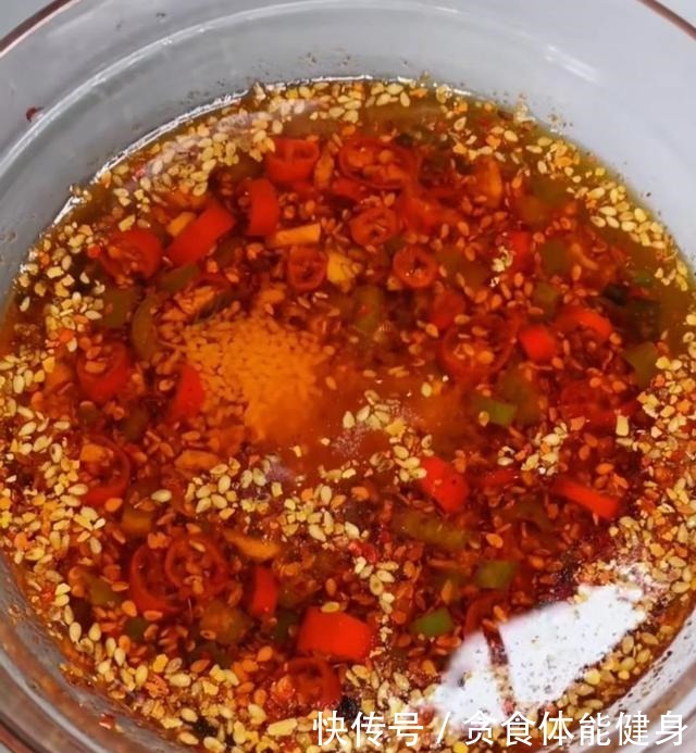 懒人|能储存,简单易做,万能搭配味道好,单身懒人的福音——万能蘸料