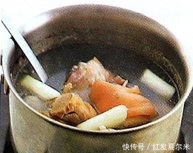 猪蹄|猪蹄和它一起炖。味道鲜美,回味无穷。很有营养又开胃