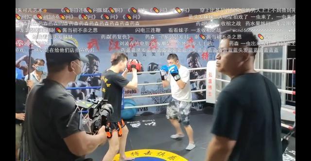 对阵|药水哥新综艺即将上线,携手歪嘴战神率先宣传,将对阵神秘嘉宾