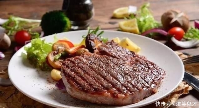 牛扒|原来牛扒和牛排是两种不同的食物,下次再去西餐厅吃,可别搞错了