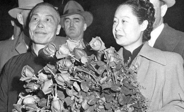 李宗仁|她是李宗仁原配，守活寡70年，百岁宴上儿子痛哭为其鸣不平