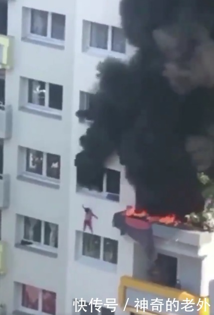  孩子|法国两儿童惊慌中 从12米高起火公寓跳下来 幸好路人不惧骨折接住