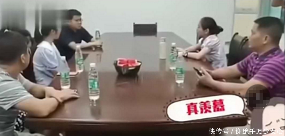  钟芳蓉|女孩高考676分，校长连夜进村报喜，清华北大招生老师“堵门口”