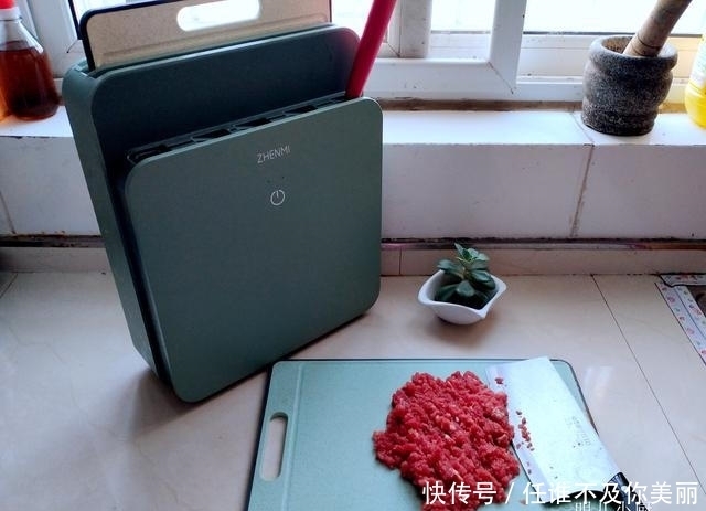 想要|想要肉馅细腻鲜嫩有弹性，一定要加点它，不管是饺子馄饨都好吃