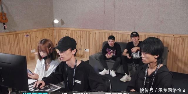 强推|《说唱听我的》居然是给吴亦凡铺路,《中国新说唱》强推旋律说唱