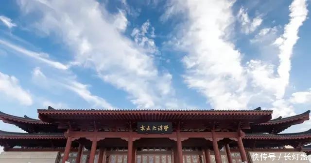  学医|临床医学专业最强的10所高校，想学医的考生，可以重点关注！