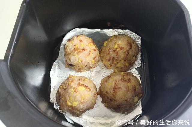 做法|我家今天的早餐,又香又好吃,挺简单的,网友这做法第1次见