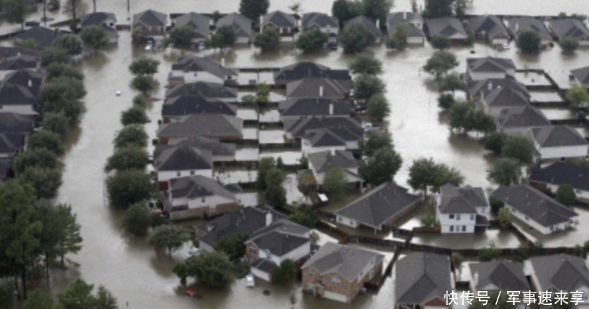  战舰|美国东海岸警报震天，上百艘战舰连夜转移，大量F35紧急起飞避难