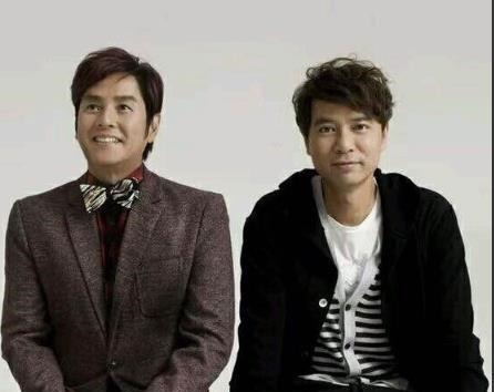  李克勤|《我们的歌》谭咏麟邀李健组新左麟右李，李健回应给足李克勤面子