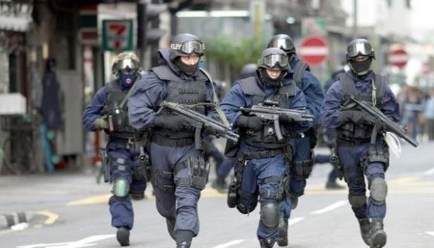 通缉|他17年抢4000万, 警方200万悬赏通缉, 2020年可出狱整60岁