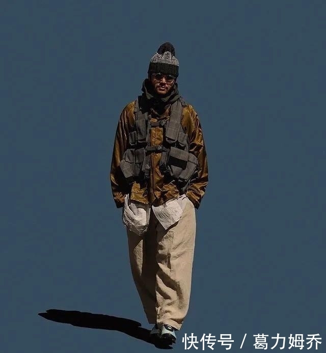 衣服|不会拍照的设计师不是一个好模特