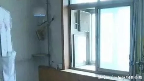 押金|女子租了七年房，退租时房东竟要求房间恢复原状，租客：再见了您