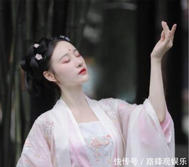 穿越|穿越现代女军医魂穿古代,错手误伤军阎王,从此霸道缠上不撒手