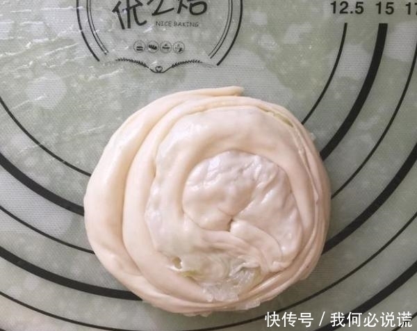 做成|白萝卜切成丝,做成饼,一口气吃5个,连挑食的孩子也大呼过瘾!