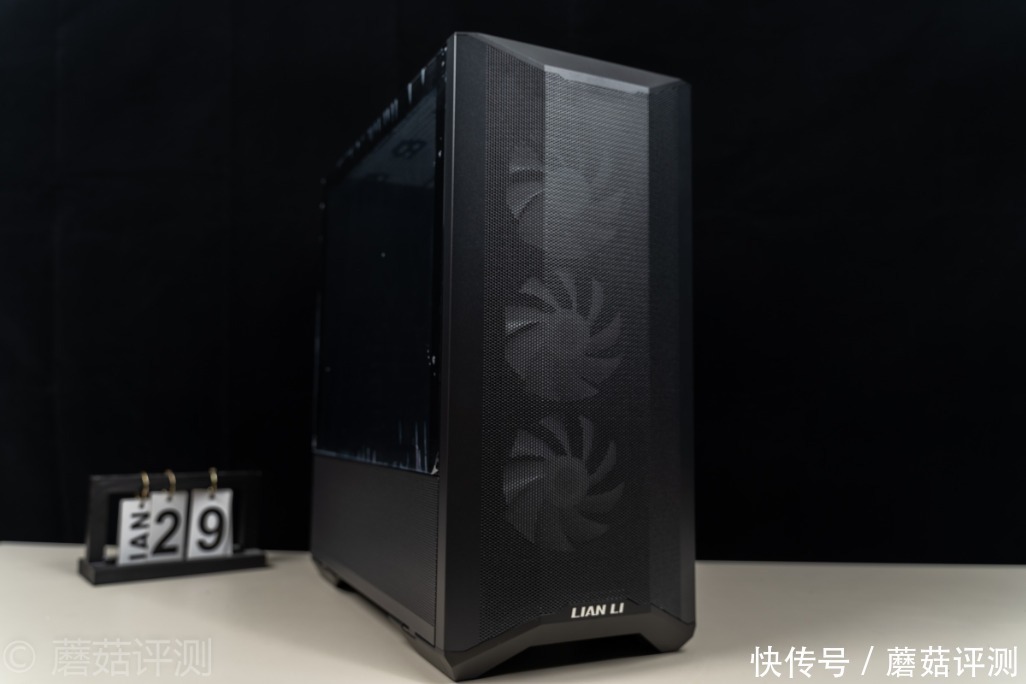  LIANLI|风道升级，散热效果媲美开放式环境、联力LIANLI 鬼斧AIR 机箱 评测