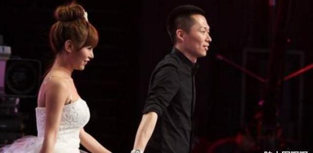 上非|收废品小伙上非诚勿扰,惨被灭灯还遭羞辱,孟非:说说收什么废品