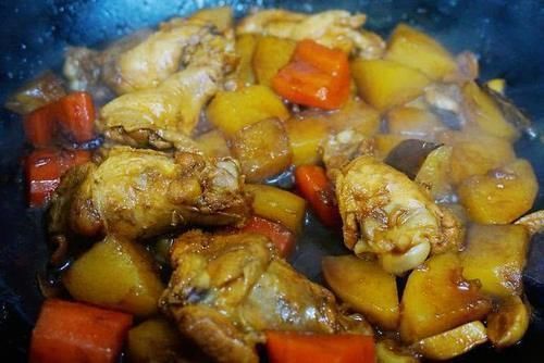 下饭|春天,多给家人烧这肉,又香又入味,30分钟就做好,真下饭