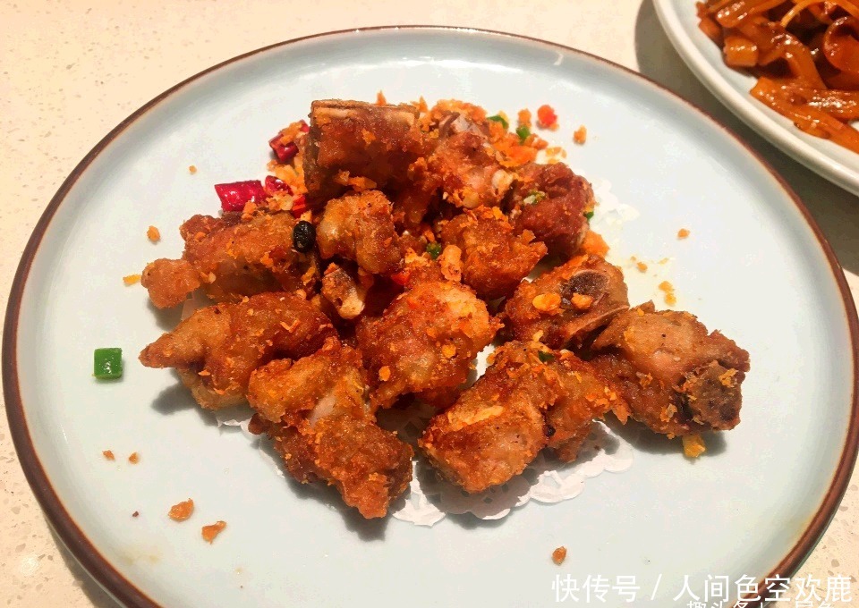 a840|一家四口的周末午餐,六个菜花了240元,分量足味道好,太实惠了