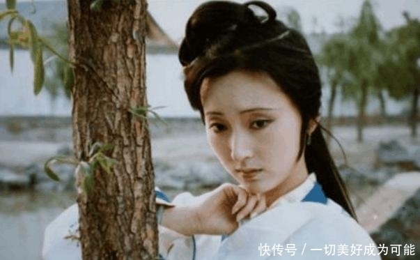  林黛玉|表哥贾链为何对黛玉这么好? 护送她回家奔丧, 只有一个原因