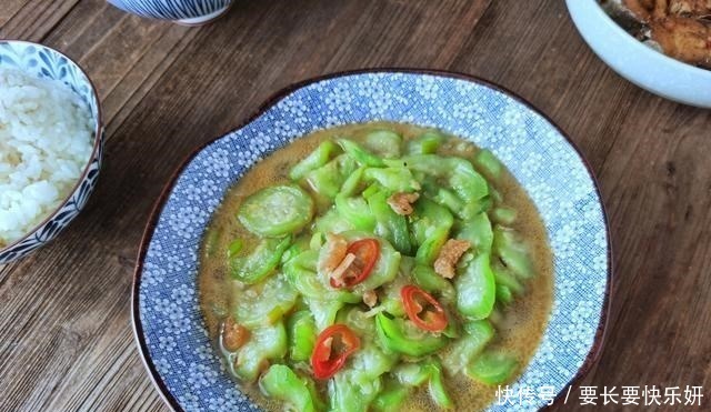 荤素|小两口的晚餐,不精致但很用心,荤素搭配,有滋有味很下饭!