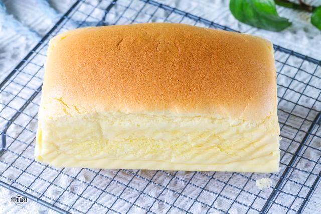 蛋糕|网红抖臀蛋糕,用手轻碰就一直抖个不停,迫不及待咬下一口,真香