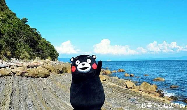 开心|开心一笑:如果你觉得两个人各自玩手机很没意思,不妨交换一下!