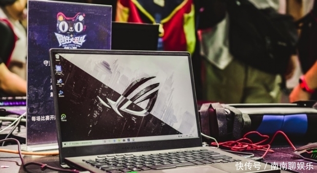  崛起|锐龙崛起谁与争锋？AMD携手天猫电竞节ChinaJoy秀至尊游戏本