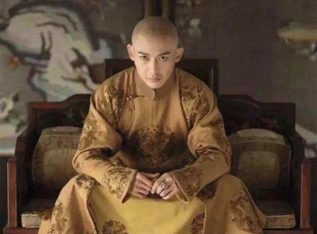 罢朝|她二婚嫁皇帝成宠妃,以30岁高龄入宫,离世后乾隆为她罢朝3天!
