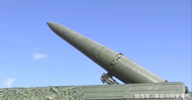 洲际导弹|潜射洲际导弹发射时,为什么要从水下30米左右发射?