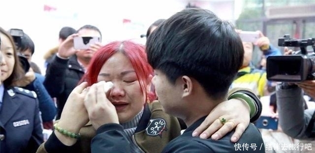 苏打水|超市推出“寻娃水”，每一瓶都毁了一个家，说是水，不如说是泪