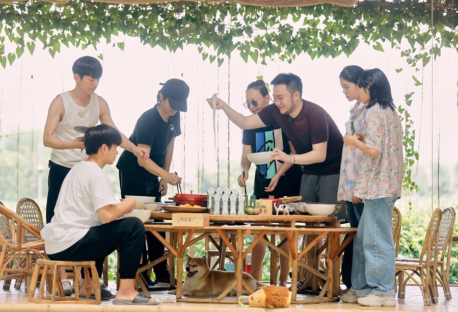  综艺|一周综艺热搜复盘：《浪姐》35条热搜登顶，《街舞》排第二