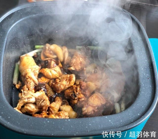 青椒|青椒鸡块,简单快手又美味,有肉有菜,营养超丰富