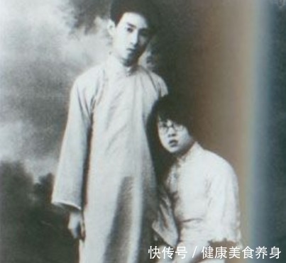 回国|汉奸夫妻在美国发了财,回国看老战友,老战友一句话堵的他们离开