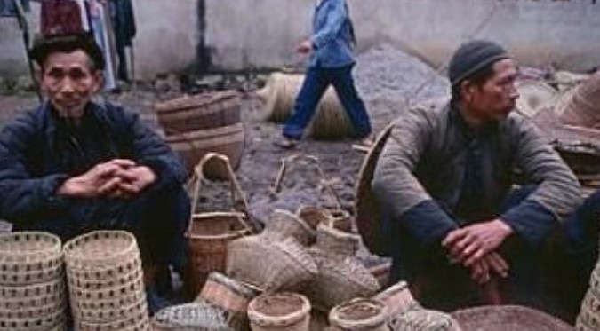 场景|一组80年代农村罕见老照片，只是现在很难再看到这样的场景