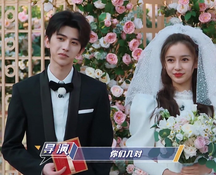 黄明昊|《跑男》为何要力捧21岁的蔡徐坤黄明昊连续两期做客,就是答案