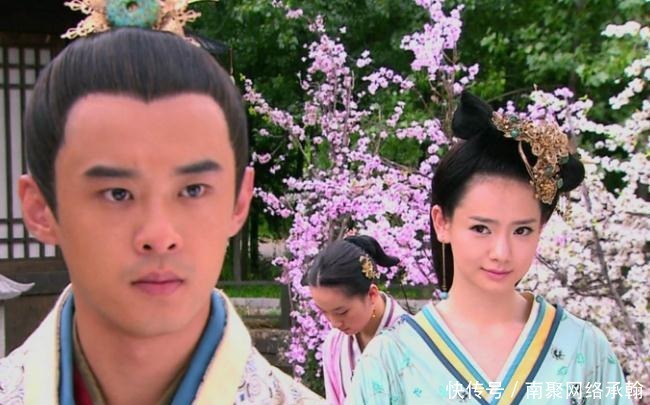 车轴|大臣去见皇帝,出门时车轴断了,前去送他的百姓都掉下了泪!