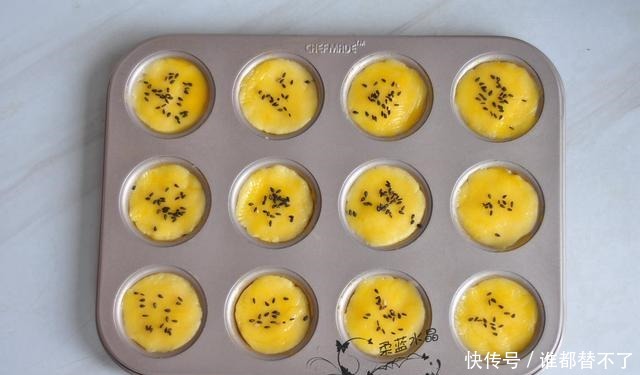 儿子|这饼奶香浓郁,又酥又掉渣,制作简单,成本又低,儿子太喜欢吃了