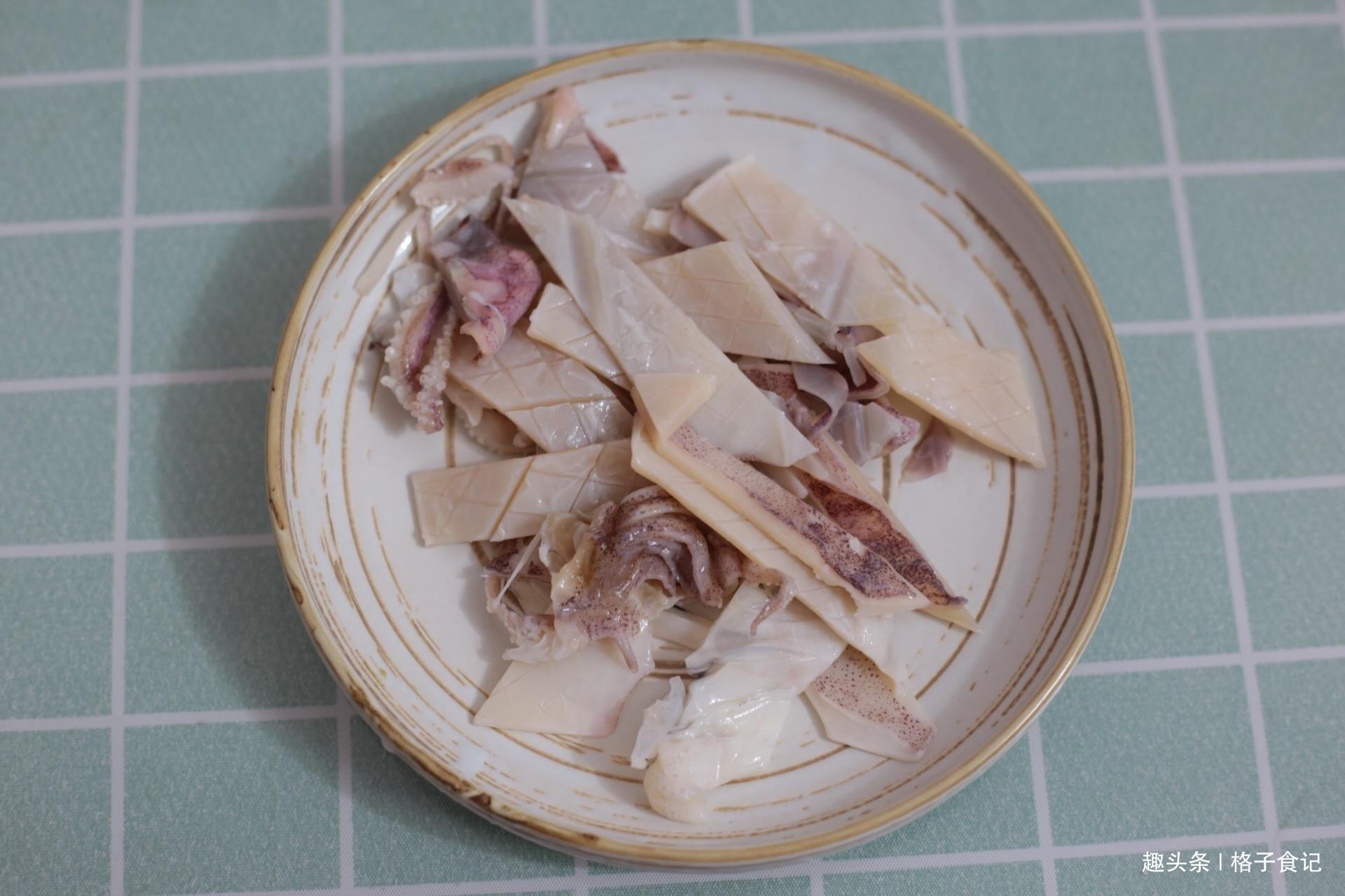  牛羊肉|天冷吃牛羊肉不如多吃此菜，营养全面味道好，简单一炒，好吃下饭