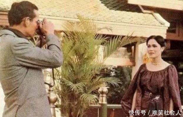 泰王|泰国王室发布邮票!68岁泰王意气风发似少年,苏提达没资格出镜