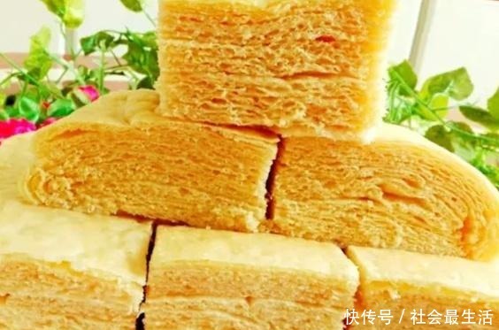  撒上一层干|营养还是蒸的好！好吃不上火，千层红薯糕，层次丰富，蓬松柔软