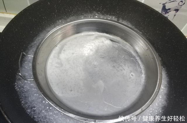 好吃|教你在家做凉皮，不揉面不洗面，简单几步就能做成功，劲道又好吃
