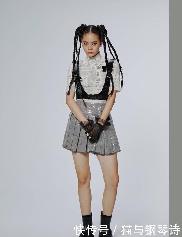 面料|谁说胯宽不能穿百褶裙！做好这三点，梨形身材也能穿得减龄又显瘦