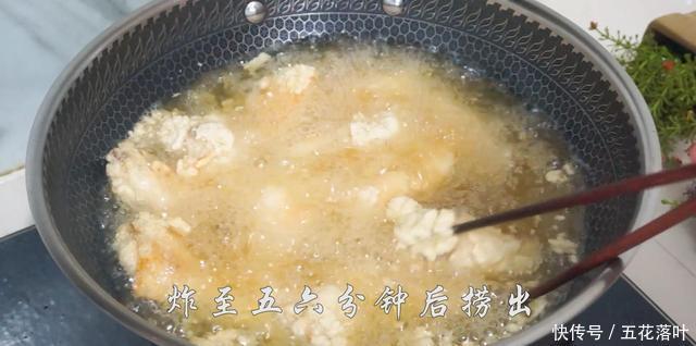 试试|简单又好吃的韩式炸鸡的做法，炸皮酥脆，酱汁浓香，快来试试吧