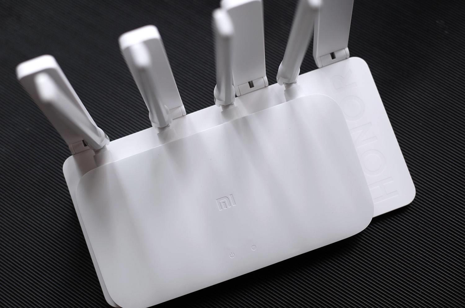 级别|百元级别荣耀路由X3和小米路由4A,哪款真的香?