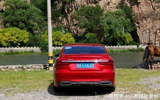 综合|符合年轻人的口味,但三缸会成为阻碍吗?吉利缤瑞综合实力解析