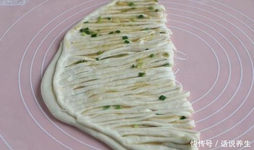 面食|烙饼面怎么和有人烫面或加鸡蛋大错特错,这3种做法才是对的