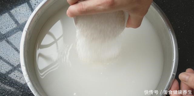 好吃|想吃酸豆角教你客家传统做法,酸脆爽口好吃,一次6斤吃1年不坏